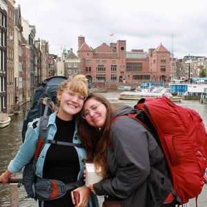 Meet your Posher, Annie